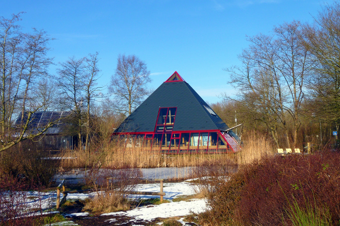 Die NABU Umweltpyramide in Bremervörde - Foto: Hans Dietrich