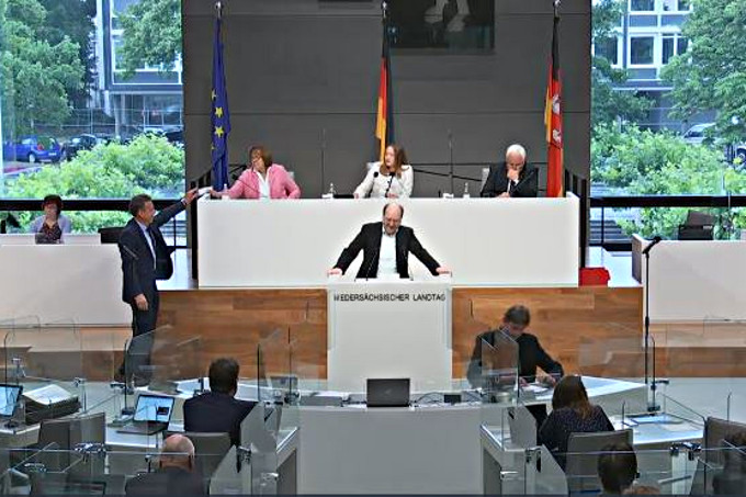 Landtagsdebatte zum Volksbegehren - Quelle: Landtag NDS